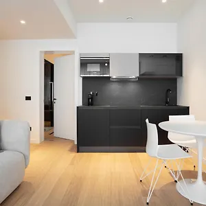Sant'ambrogio Apartments, Reception H24 , Milano Italia
