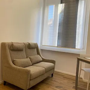 Isola Studio , Milano Italia